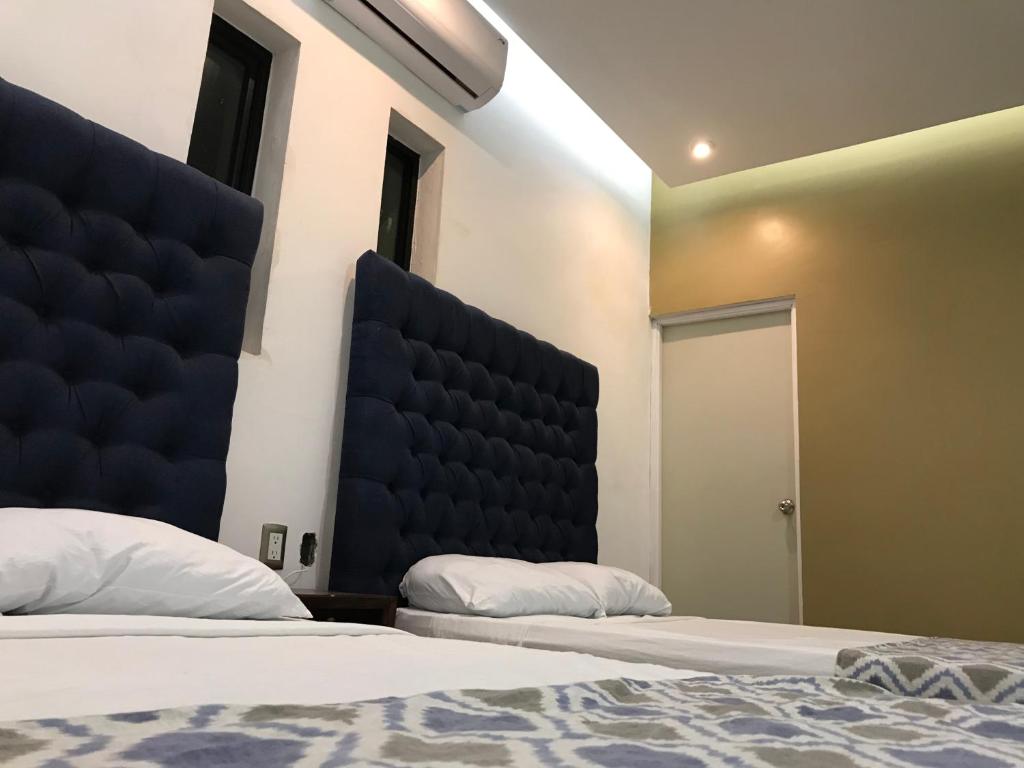 Hotel Plaza Amalia photo 4