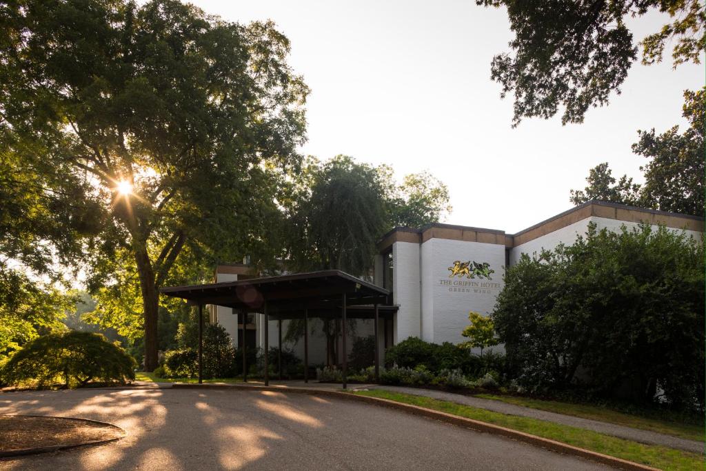 Griffin Hotel, an official Colonial Williamsburg Hotel image