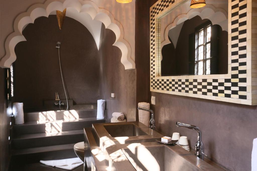 Сьюит (Стандартный люкс), Riad Ambre Et Epices
