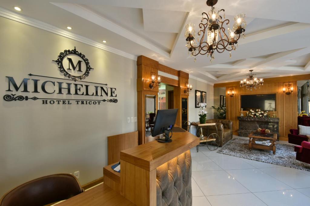 Micheline Hotel Tricot - ao lado da Rua Coberta photo 4