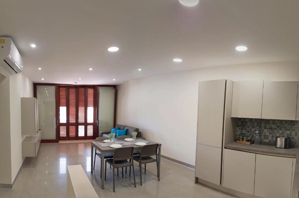 Fort Cambray Apartment with Spectacular Sea Views photo 3