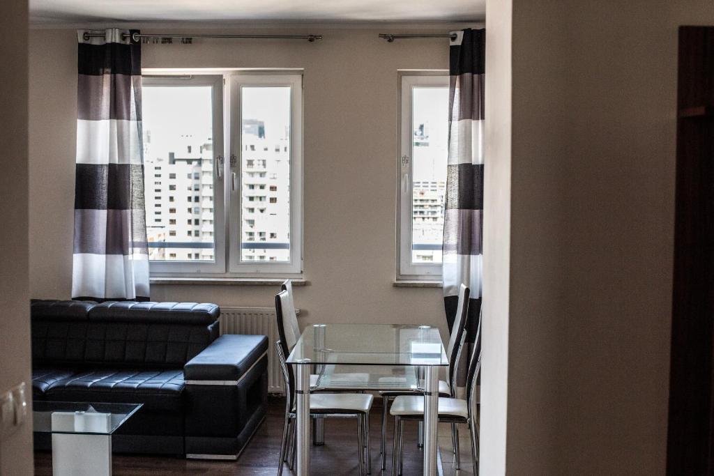 Апартаменты (Улучшенные апартаменты), Senator Warsaw Apartments