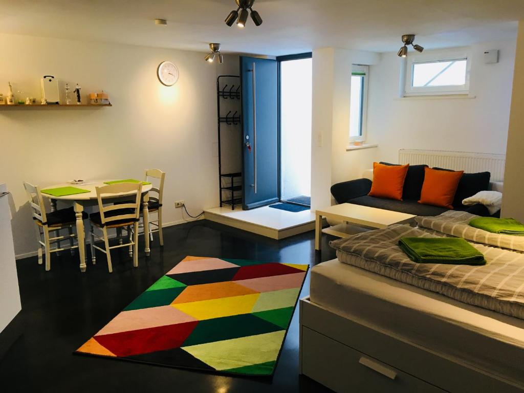 Ruhige Wohnung in zentraler Lage Tübingens photo 2