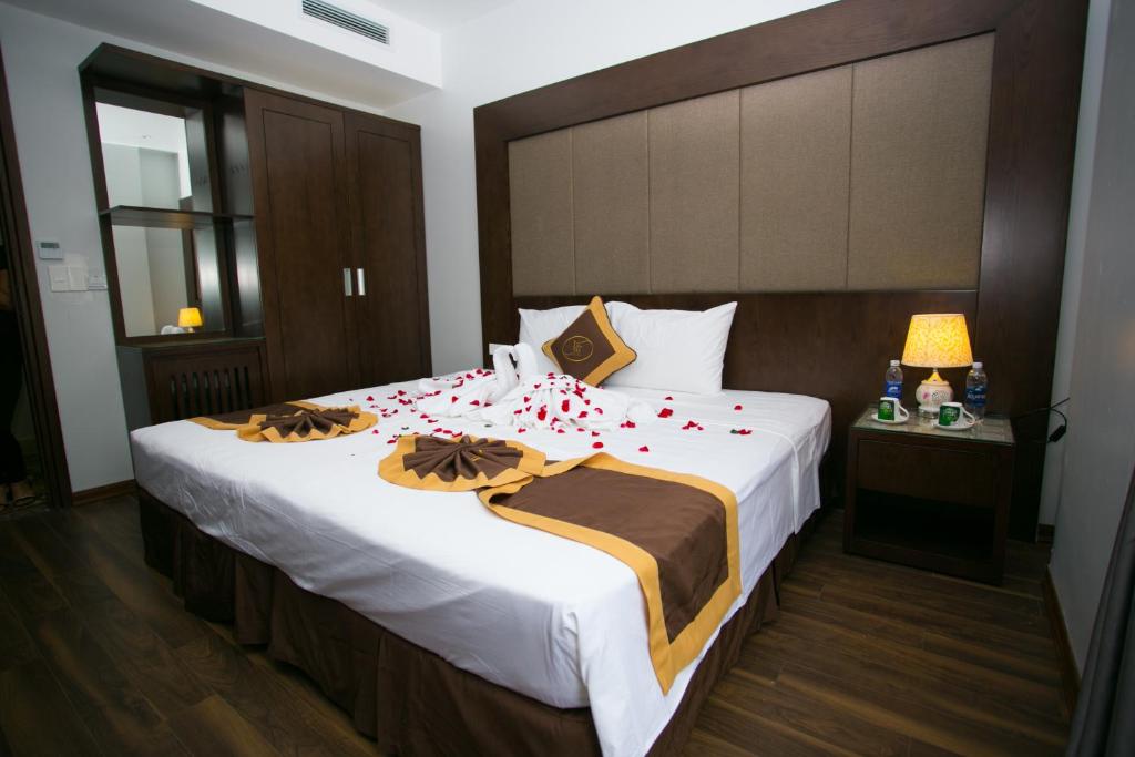 Mộc Trà Hotel Bãi Cháy Hạ Long