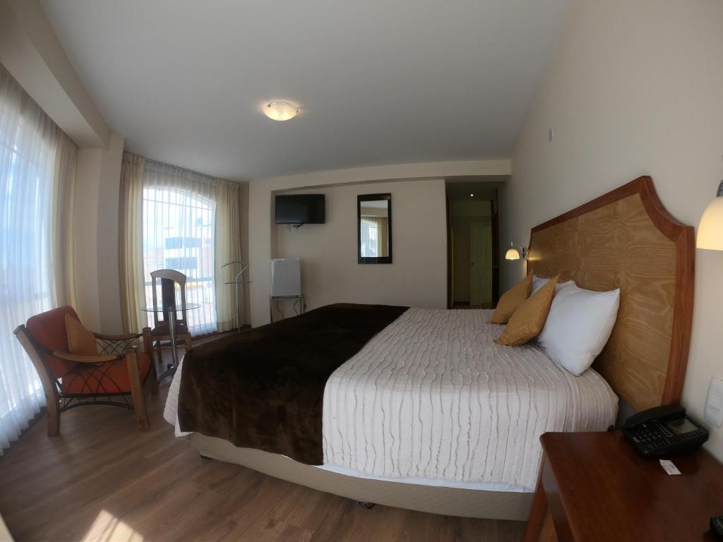 Sol Plaza Hotel photo 4