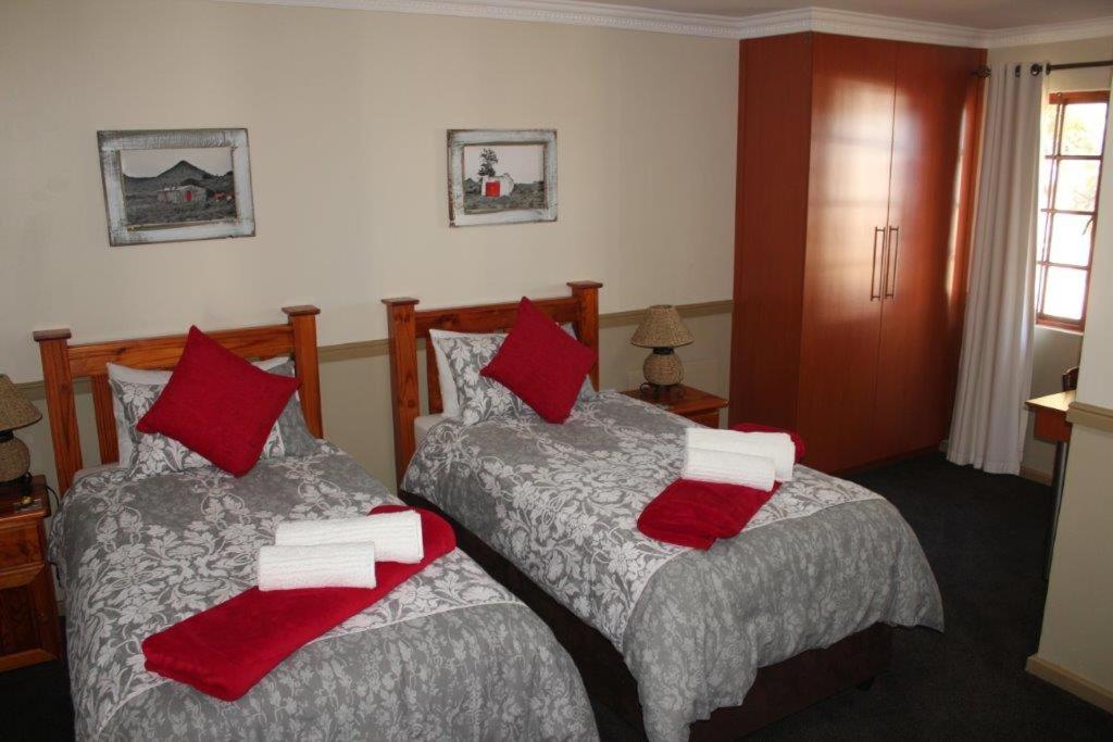 Victoria Heights B&B photo 3