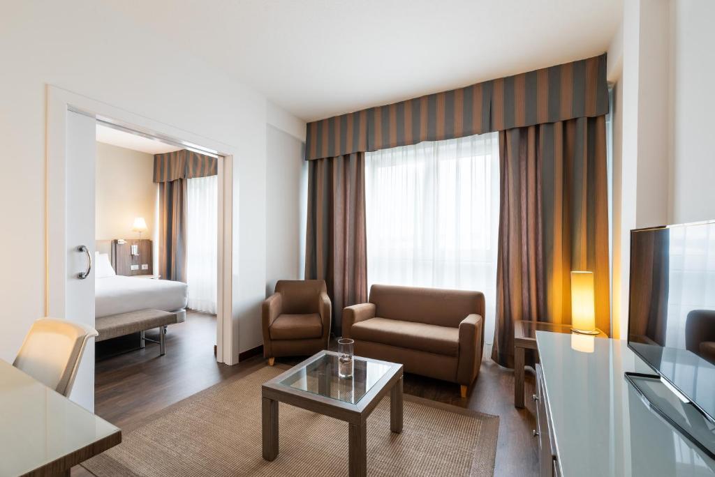 Сьюит (Полулюкс), Eurostars Atlántico