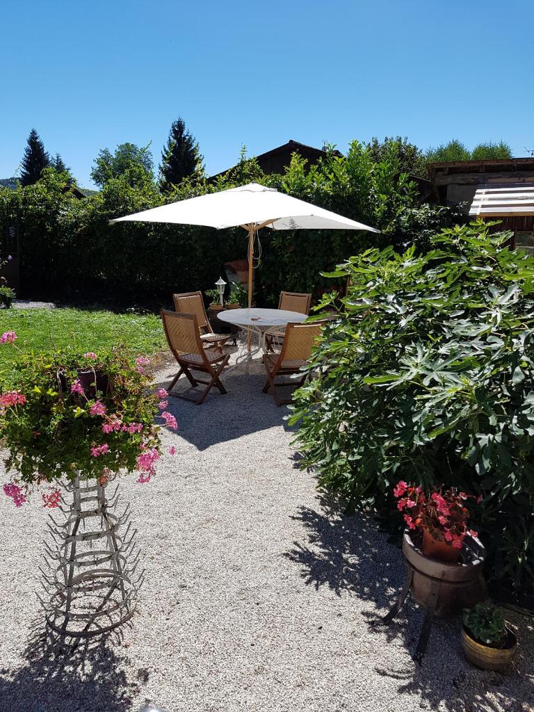 L'Aumônerie (L'Aumonerie) - Thumbnail image