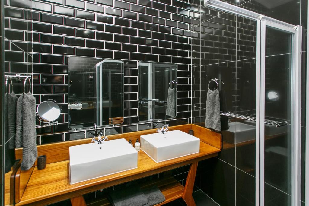 Miles B&B Guest House photo 3