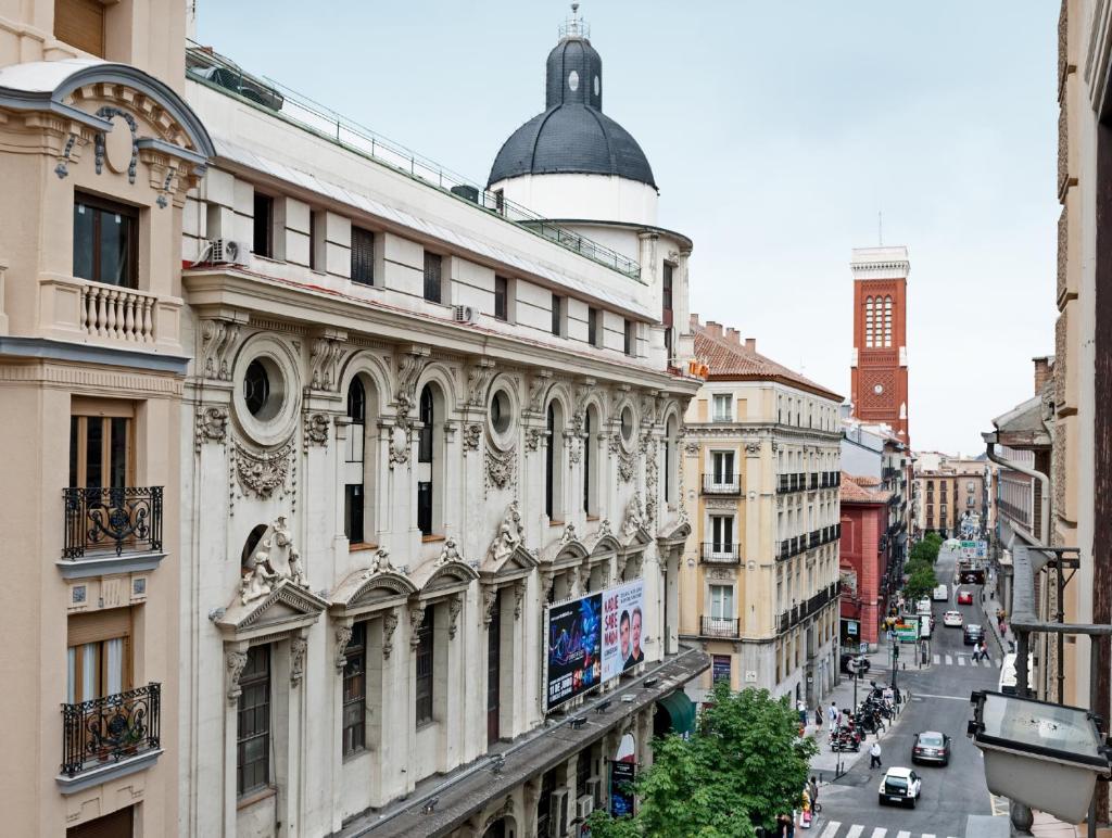 Catalonia Puerta del Sol photo 2