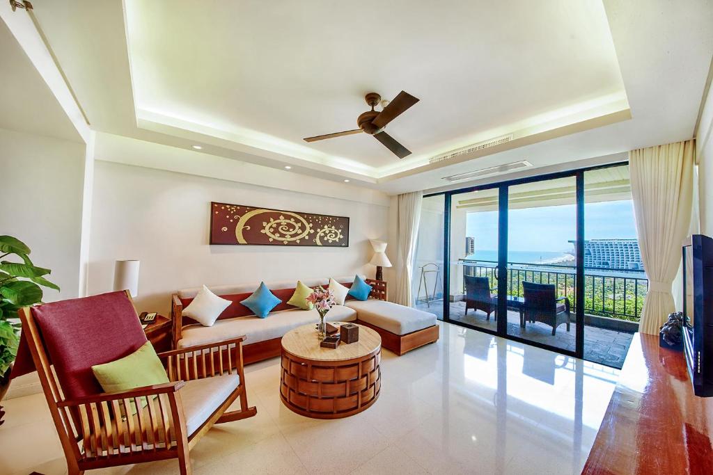 Сьюит (Суперлюкс с видом на море (1 спальня и гостиная)), Ocean Sonic Resort Sanya