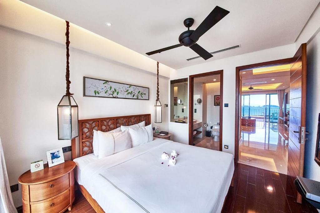 Сьюит (Семейный суперлюкс с двумя спальнями и видом на море), Ocean Sonic Resort Sanya