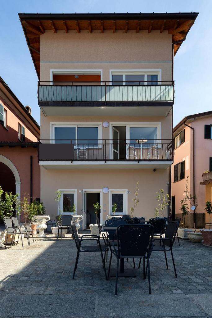 Marina Apartments photo 4