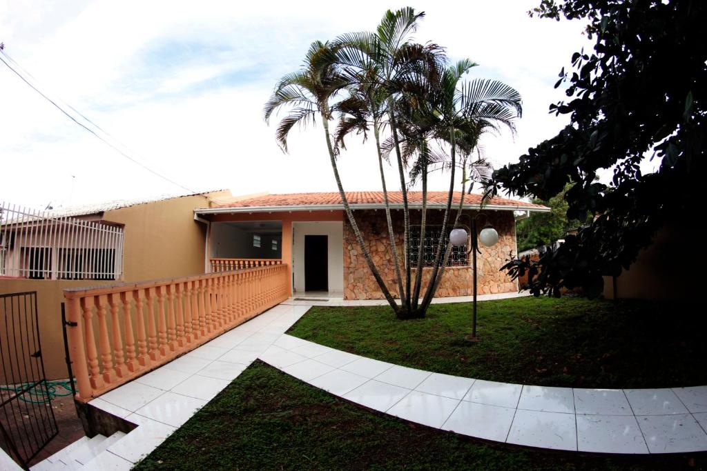 Casa com varanda próximo da Natureza