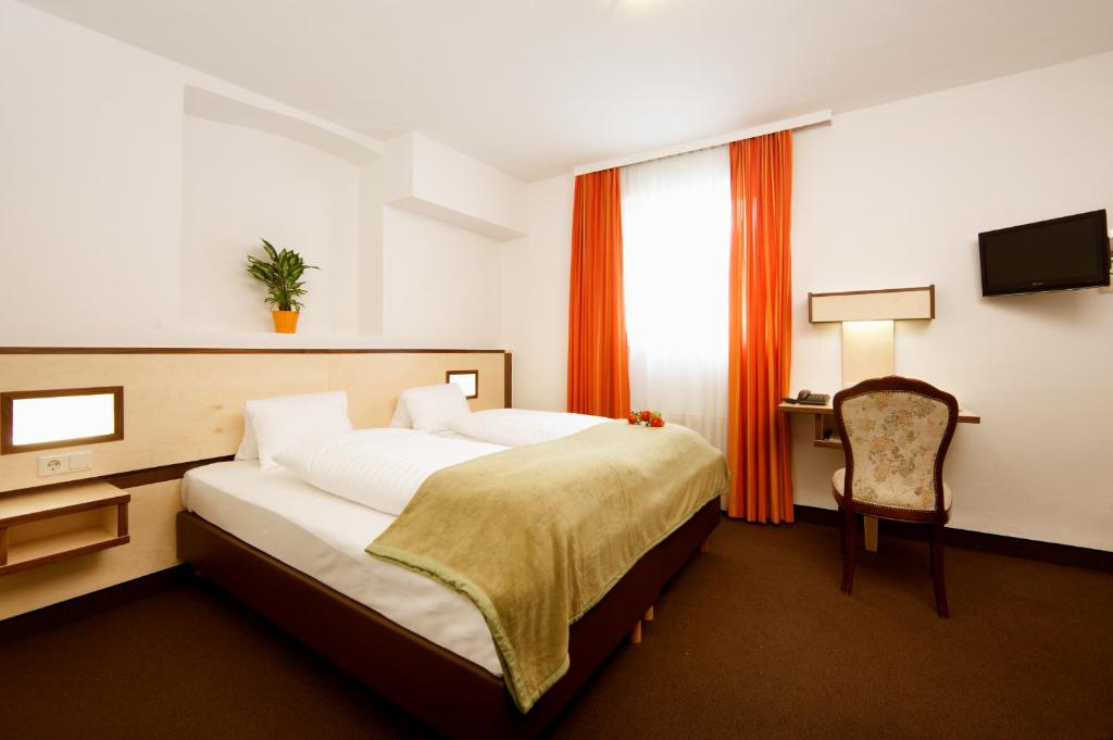 Hotel Goldene Krone Innsbruck photo 2