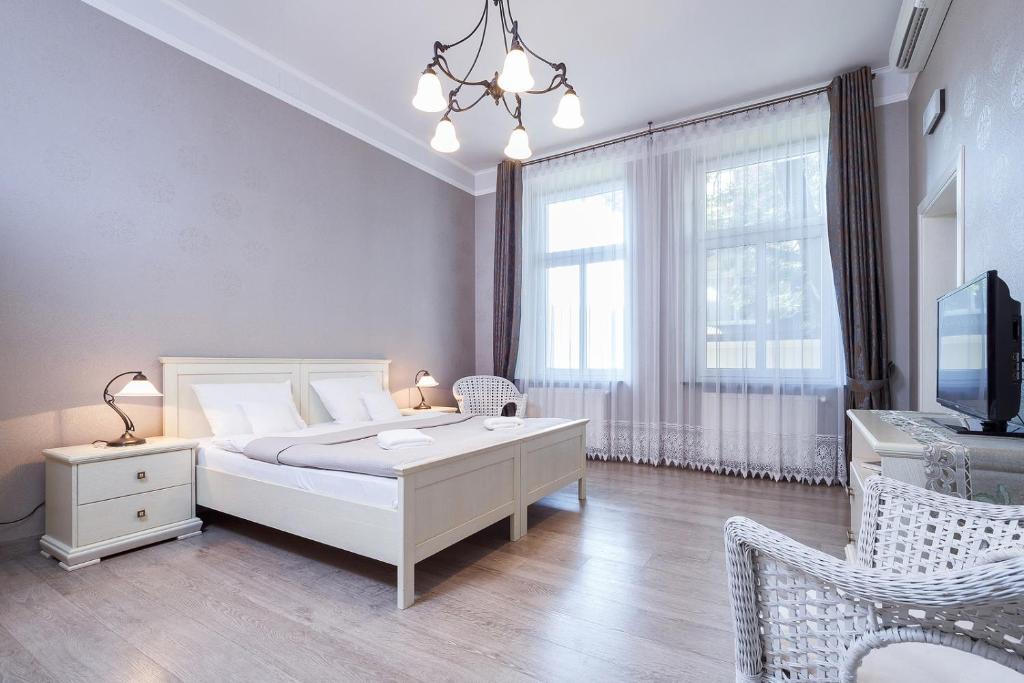 Апартаменты (Апартаменты Делюкс с балконом (для 6 взрослых)), Elegant Apartments
