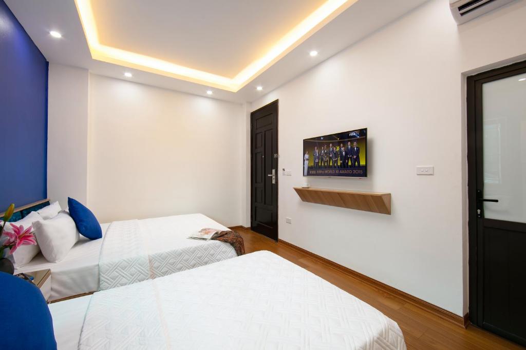Трехместный (Улучшенный трехместный номер), Hanoi Golden Hotel