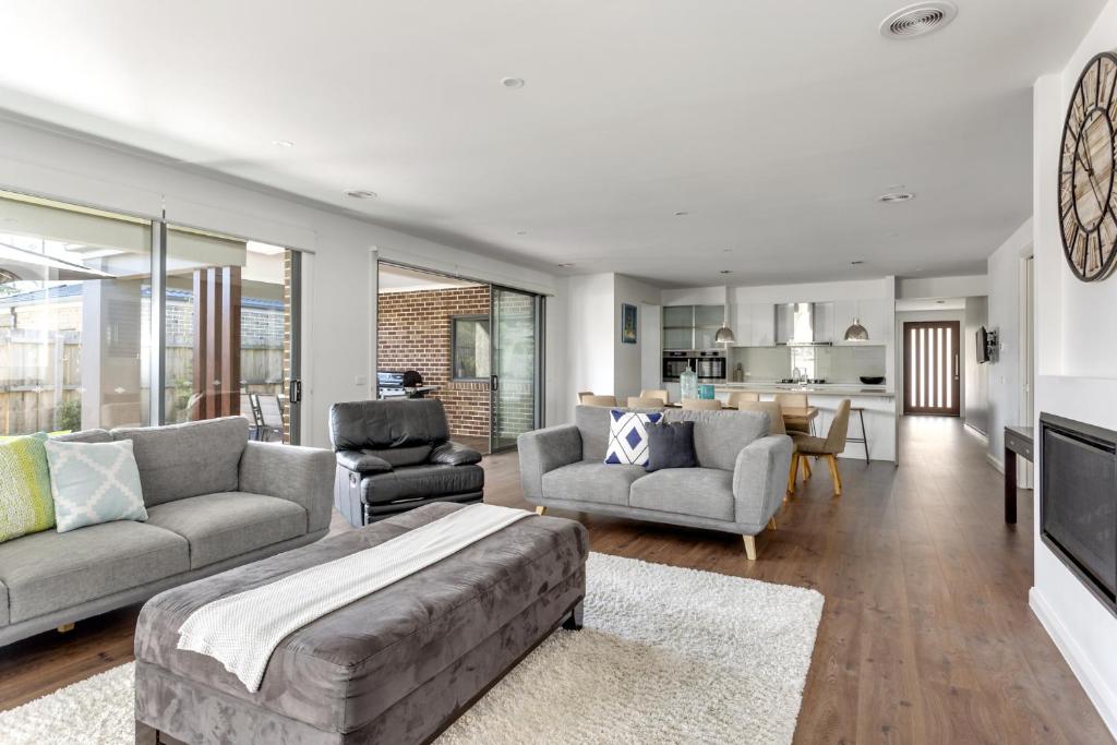 Luxury Capel Sound photo 3