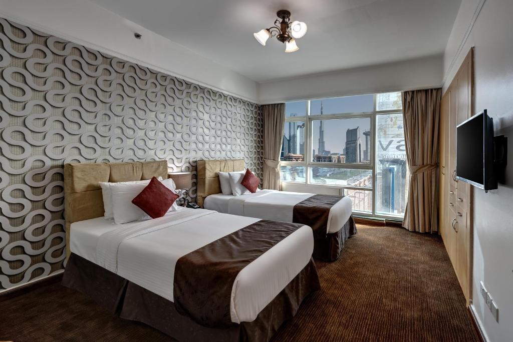 Сьюит (Люкс «Гранд»), Апарт-отель Emirates Grand Hotel Apartments