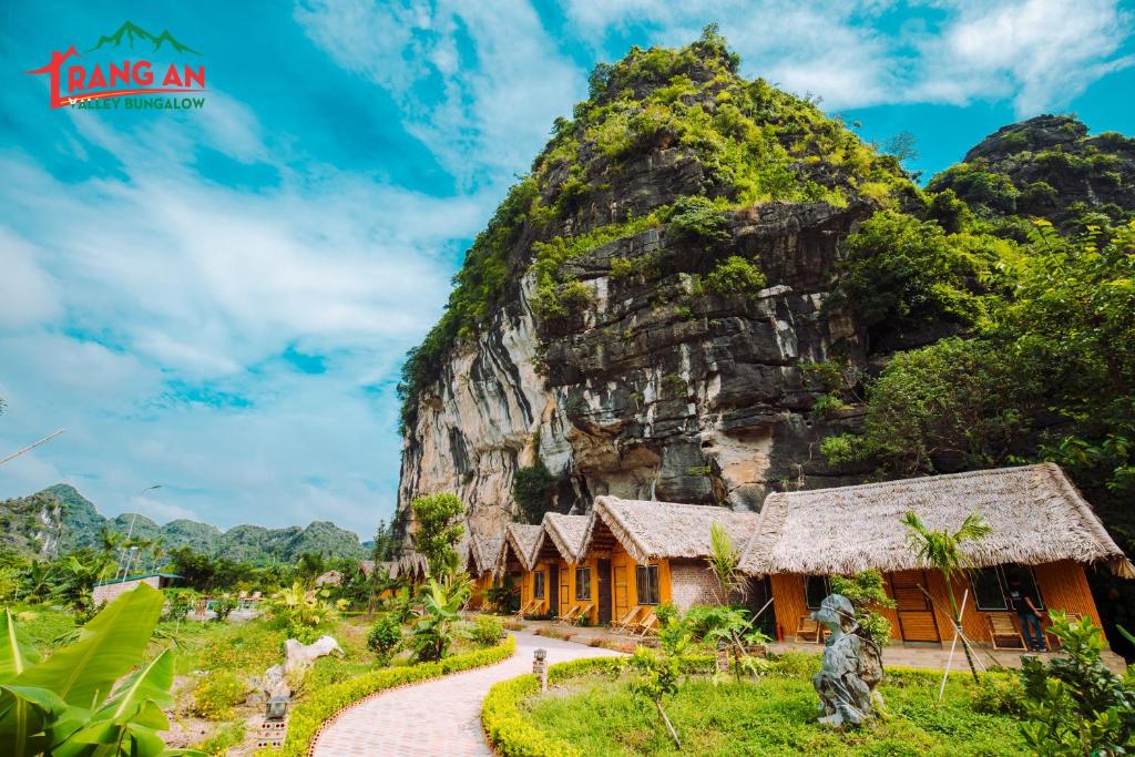 Trang An Valley Bungalow