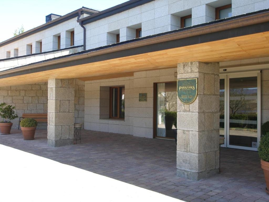 Parador de Puebla de Sanabria photo 1