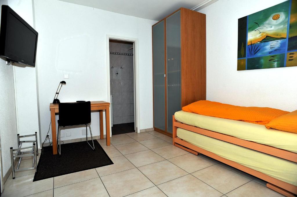 Семейный (Семейный номер (для 2 взрослых и 2 детей)), Niros Bed & Breakfast