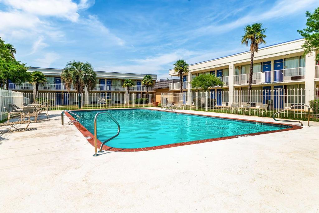 Motel 6-Natchitoches, LA photo 4