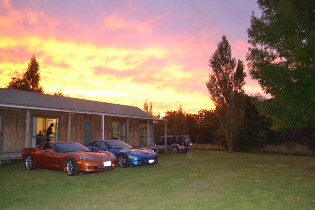 Smiths Farm Holiday Park - Tap to explore photos