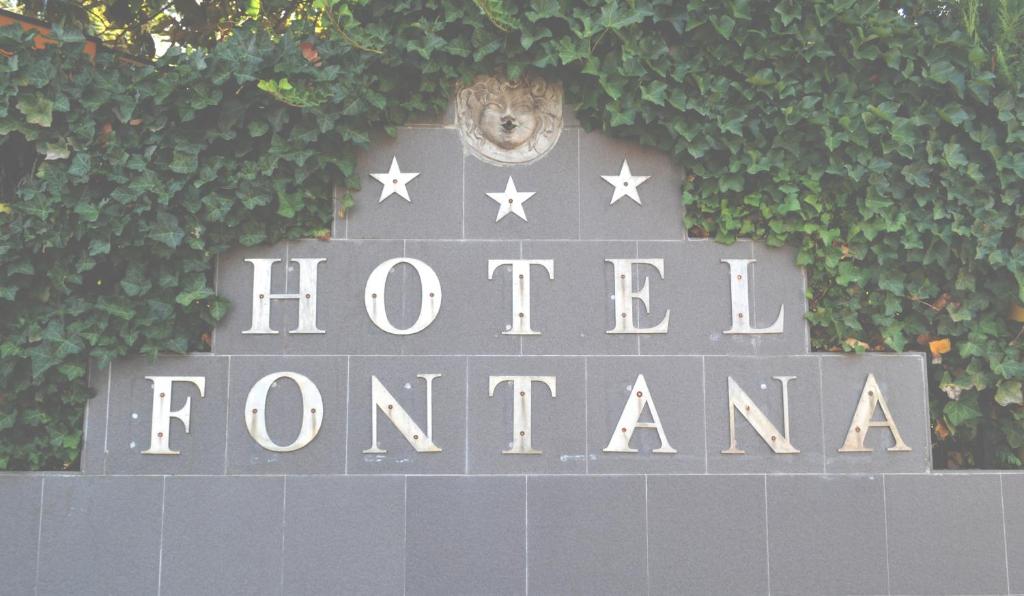 Hotel Fontana photo 2