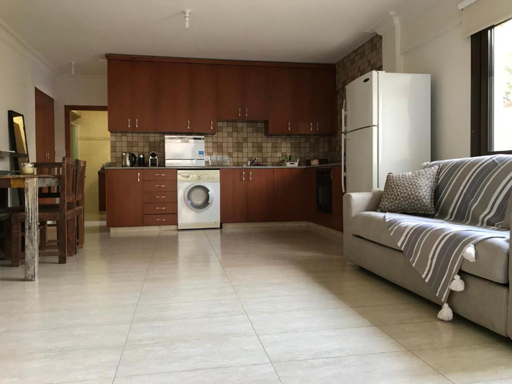 Mystra Place photo 1