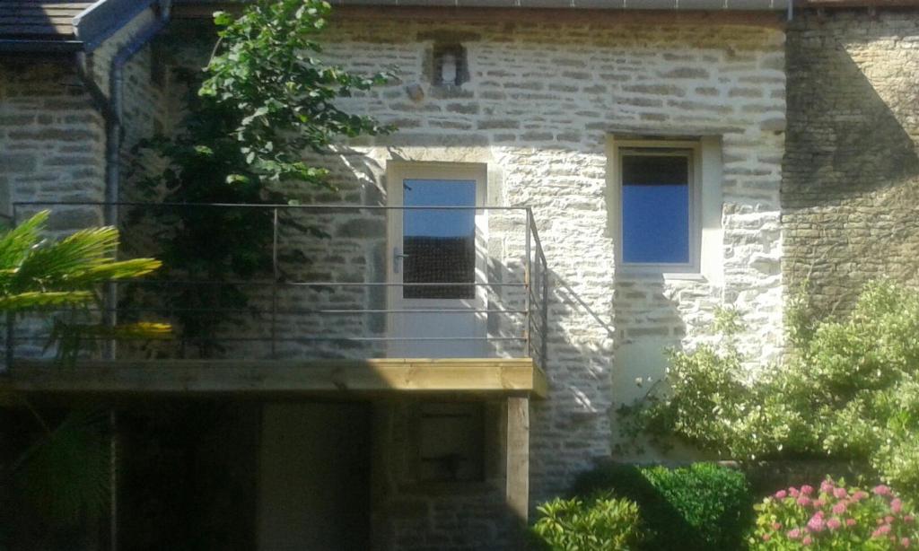10 Côté Cour photo 1