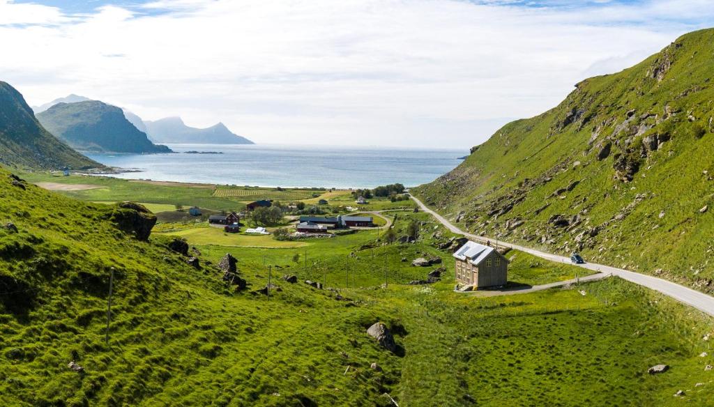 Feriehus med flott havutsikt ved Hauklandstranden photo 1