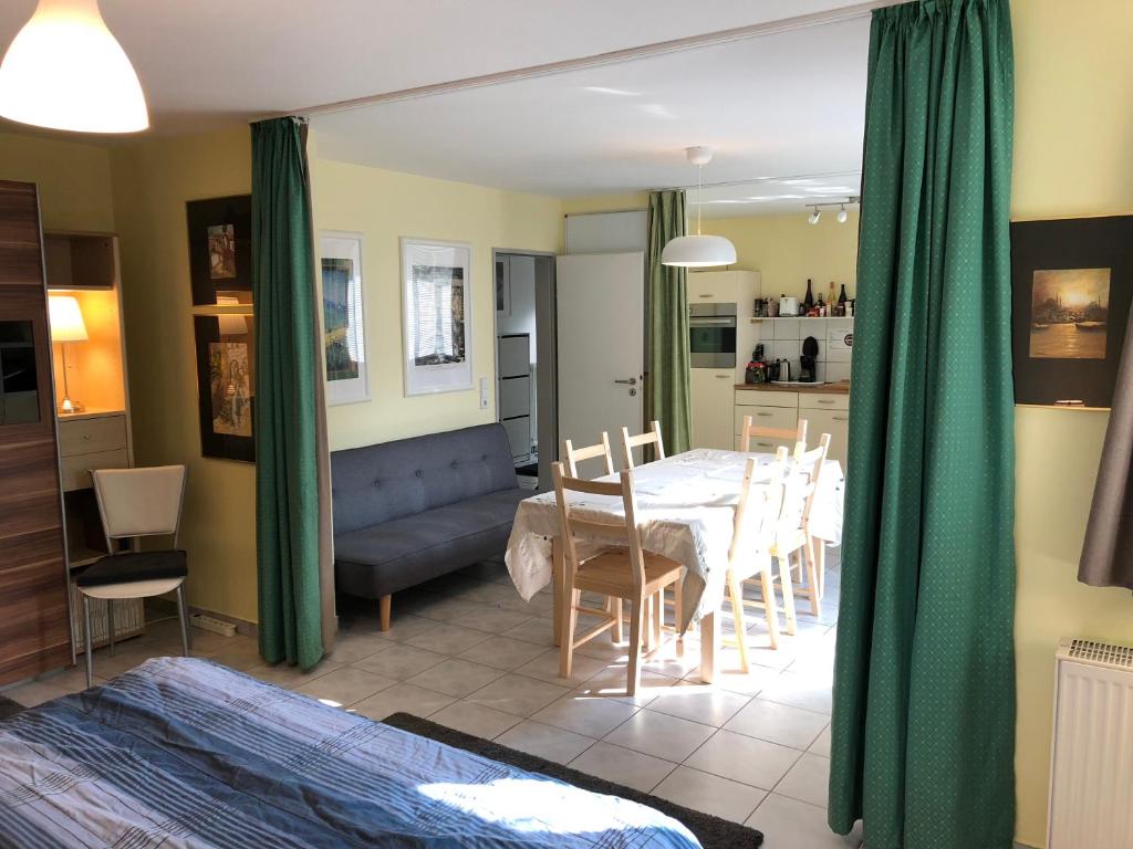 Wonderful Apartment With Great Location photo 4