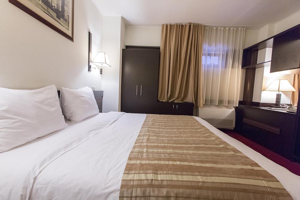 Двухместный (Номер с кроватью размера «queen-size»), Ramada Iasi City Center