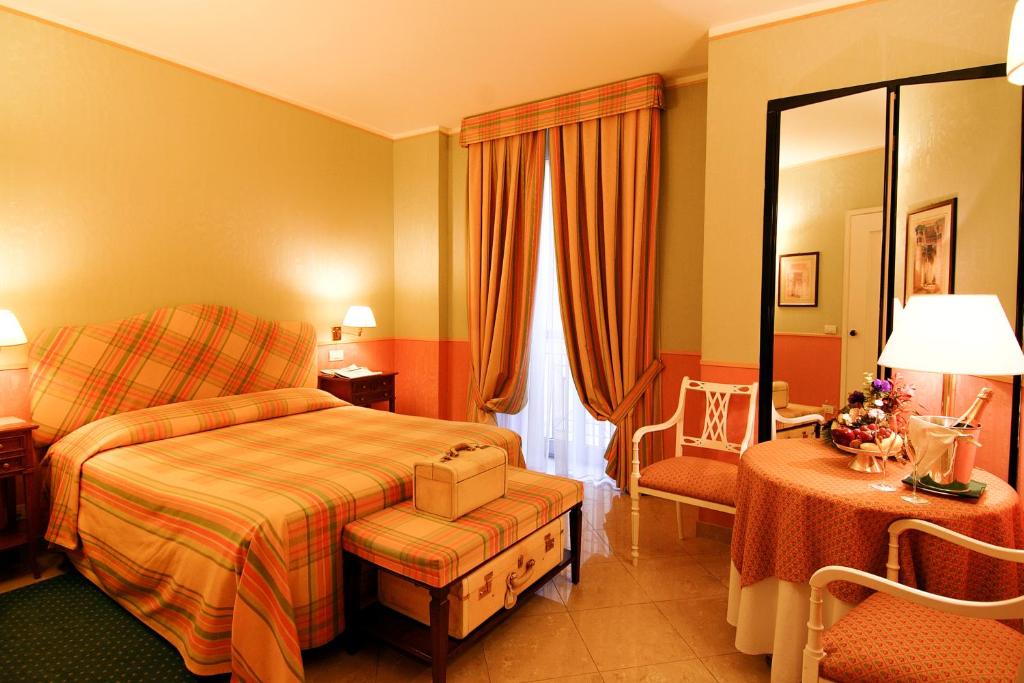 Hotel Victoria & Iside Spa photo 4