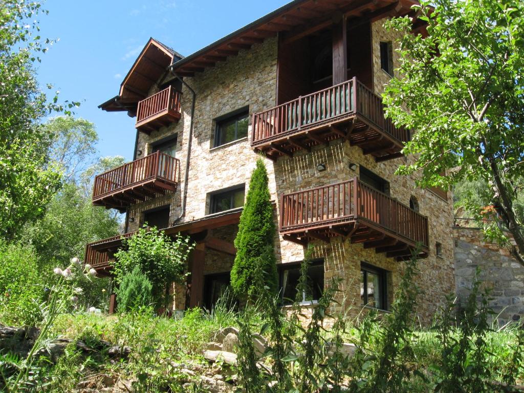 {
  "en-gb": "Casa Fontanella - hut 5660"
}