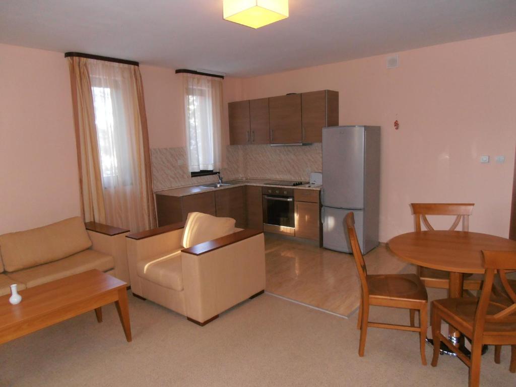 Royal House Apartments TMF photo 3