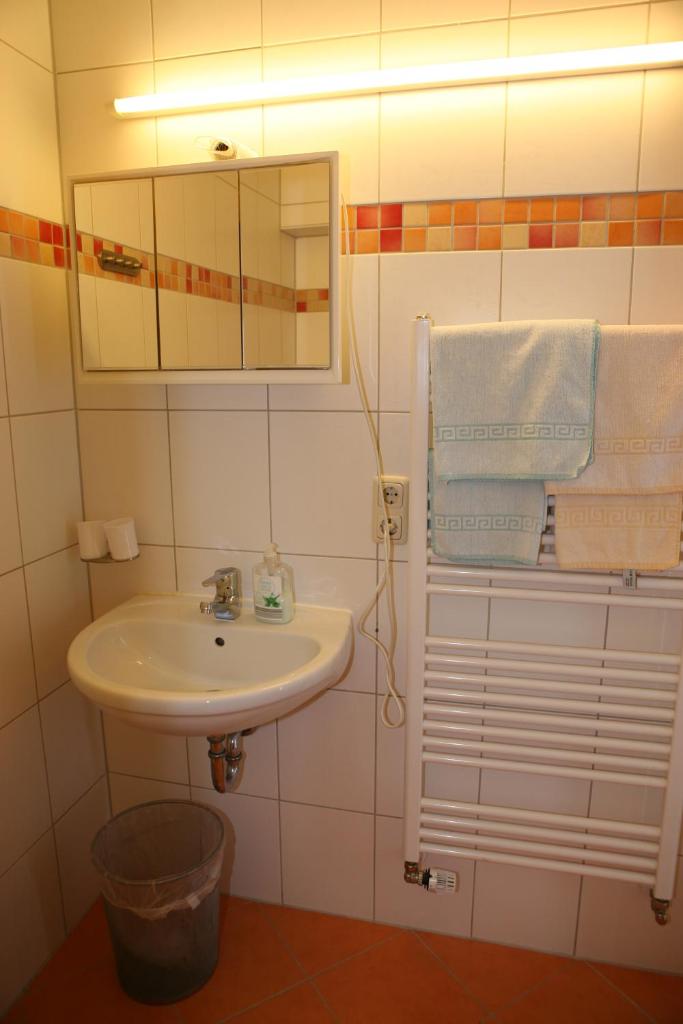 Hotel Alpenrose photo 1