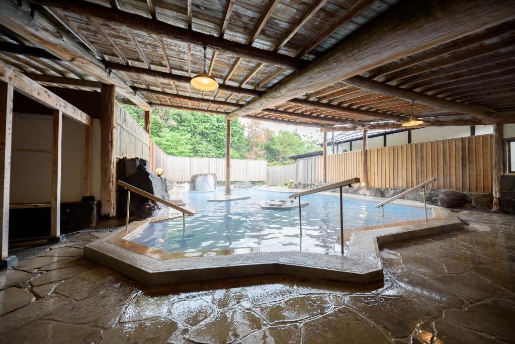 Yufuin Onsen Tsukanoma photo 2
