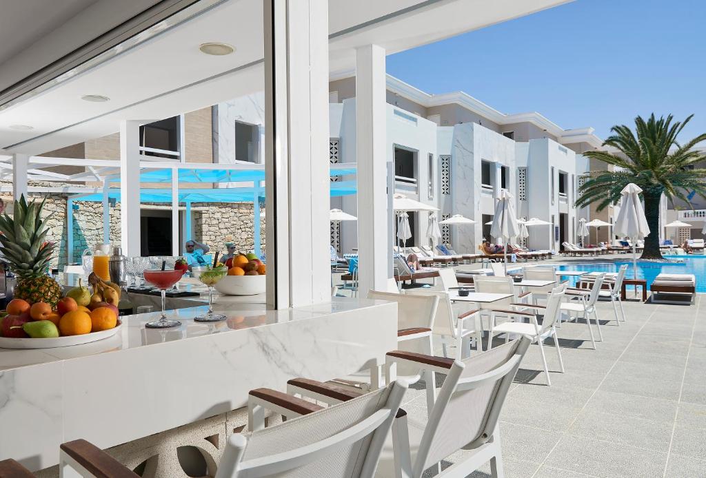Mythos Palace Resort & Spa photo 4