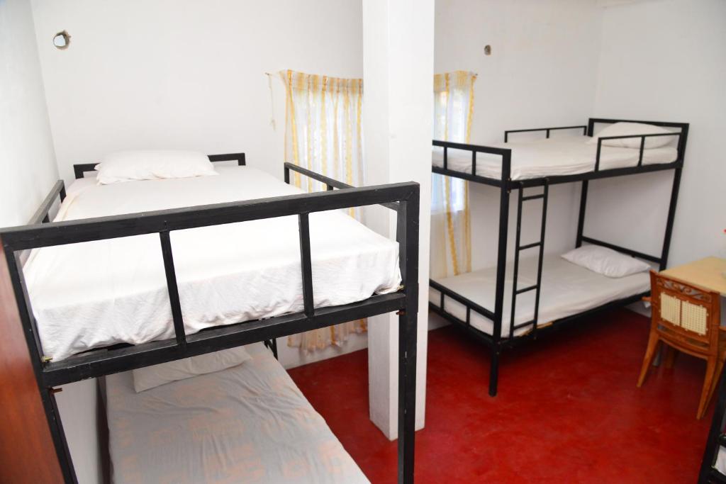 Lucky Beach Front Hostel photo 1
