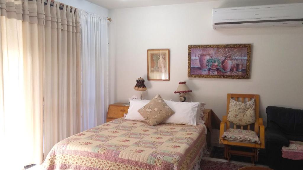 Shelly's Home Boutique Apartments photo 3
