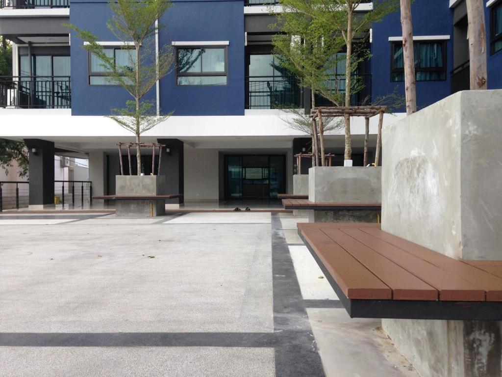 Ploen Ploen Residence photo 3
