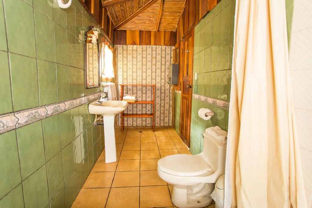 Redwood Beach Resort photo 4