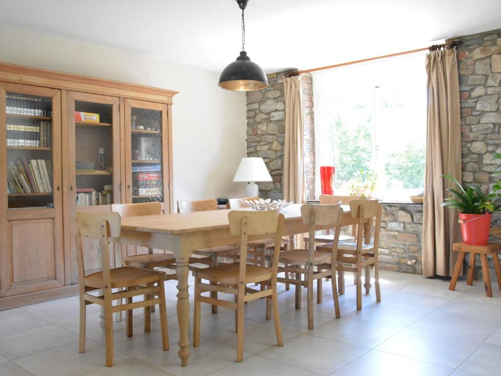 Beautiful Holiday Home in Hotton with Large Garden photo 3