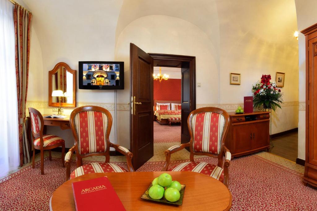 Семейный (Семейный номер), Arcadia Hotel