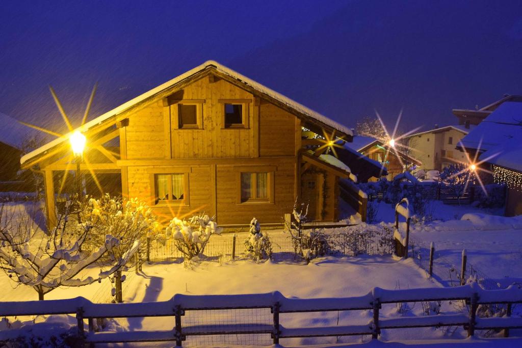 Chalet et studio "La Fée des Neiges" photo 2