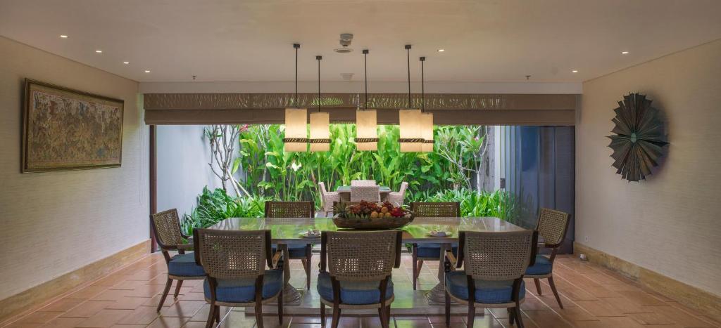 Вилла (Вилла Ocean с 3 спальнями и собственным бассейном), The Ritz-Carlton Bali Villas