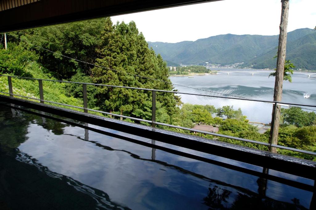 Rakuyu photo 4