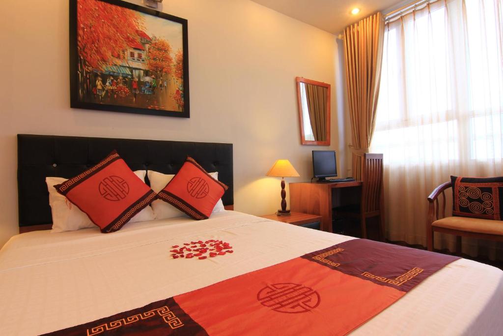 Двухместный (Улучшенный двухместный номер с 1 кроватью), Urban Alley Hotel